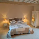 Le Clos Des Preles فندق مبيت وإفطار