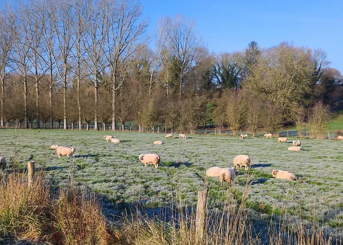 Le Clos Des Prêles Couette-café 3*